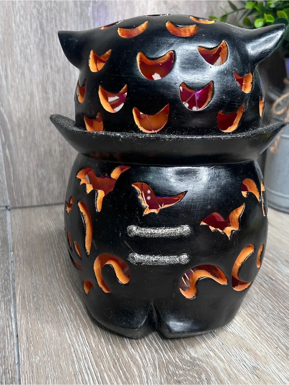 Cracker Barrel Halloween LED Color Changing Ceramic Owl Tuxedo Decor Light
